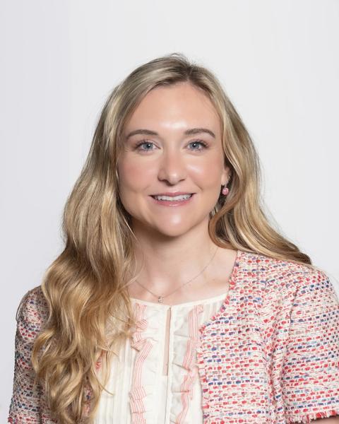 Headshot - Kaitlyn Lingard