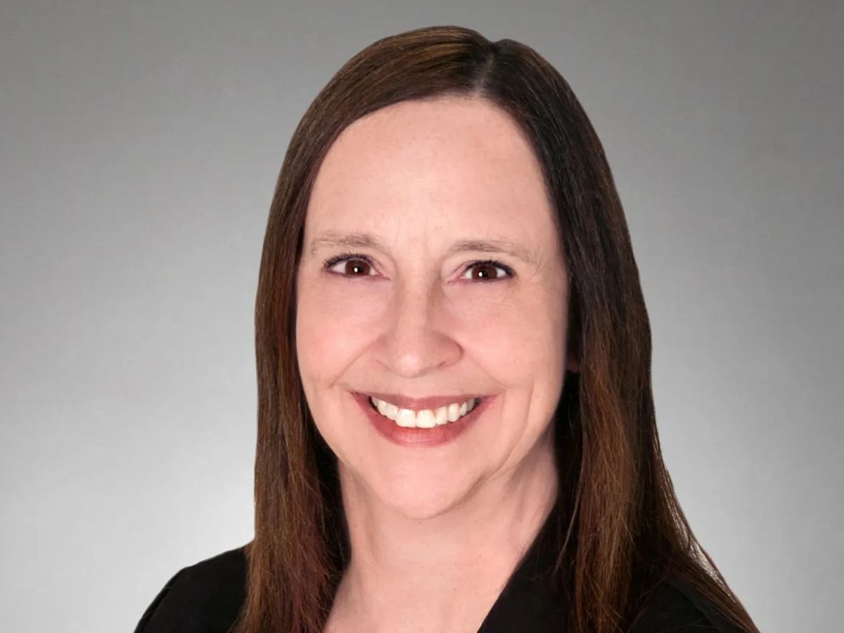 Kenda Blackwood Headshot