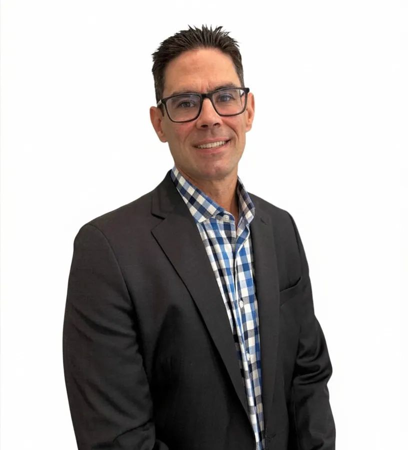 Greg Hanhauser Headshot