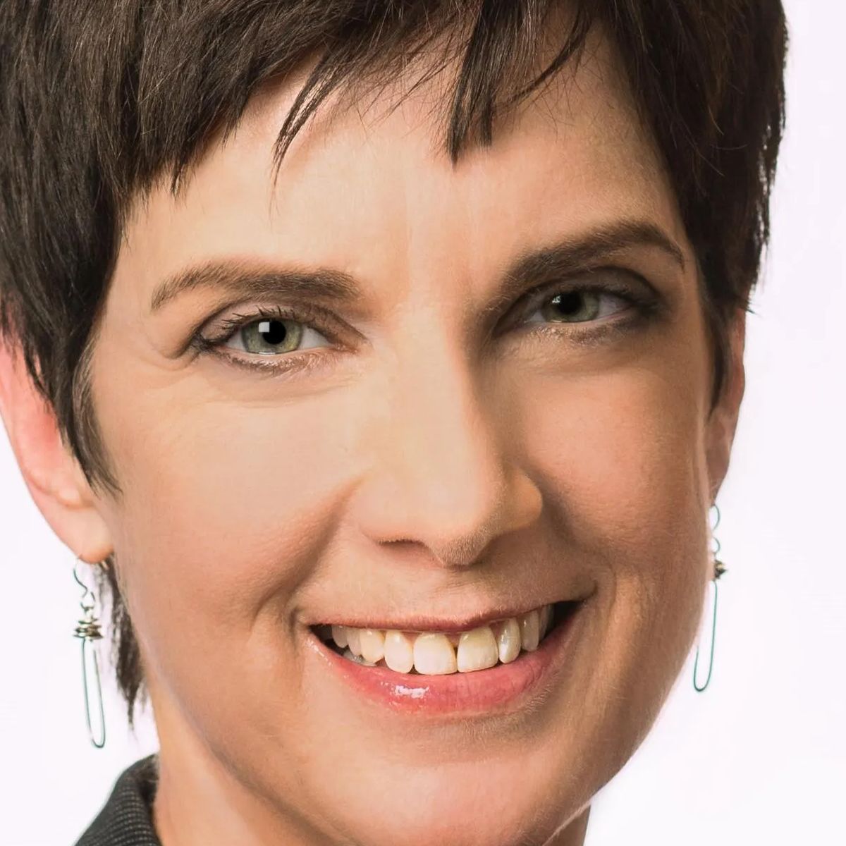 Leslie Hay
