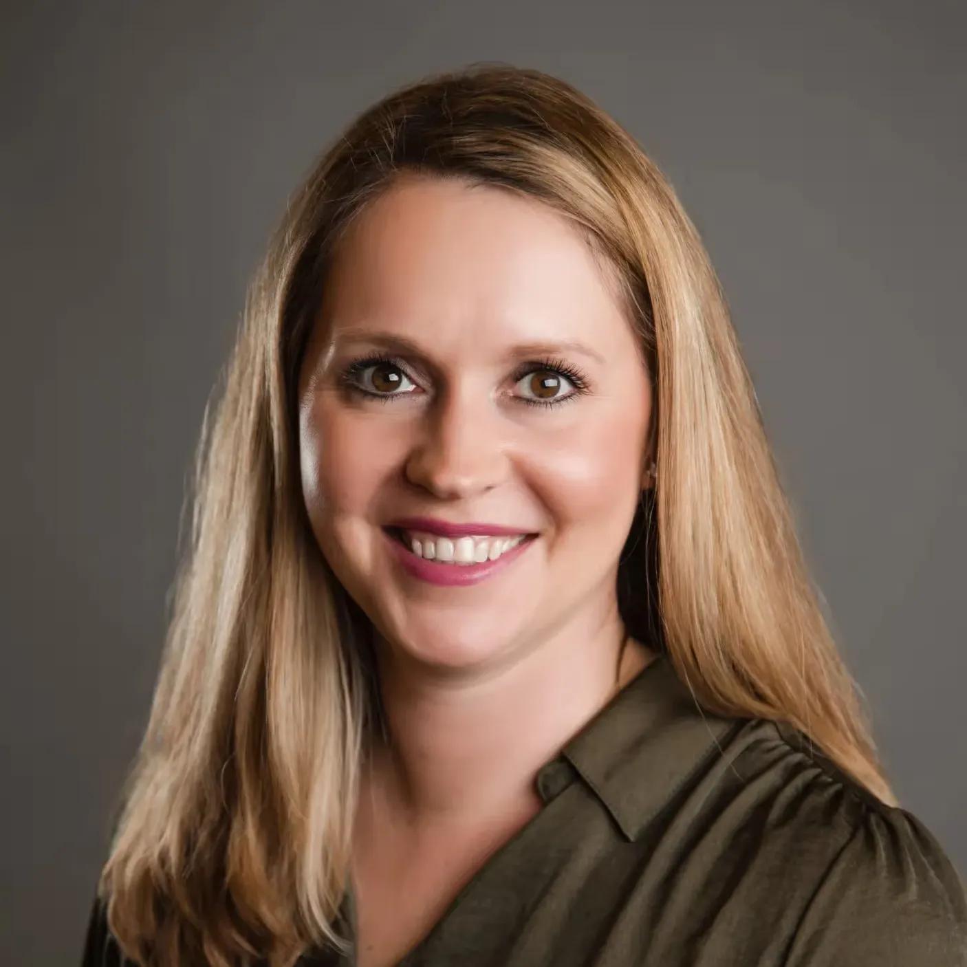 Jennifer-Buss